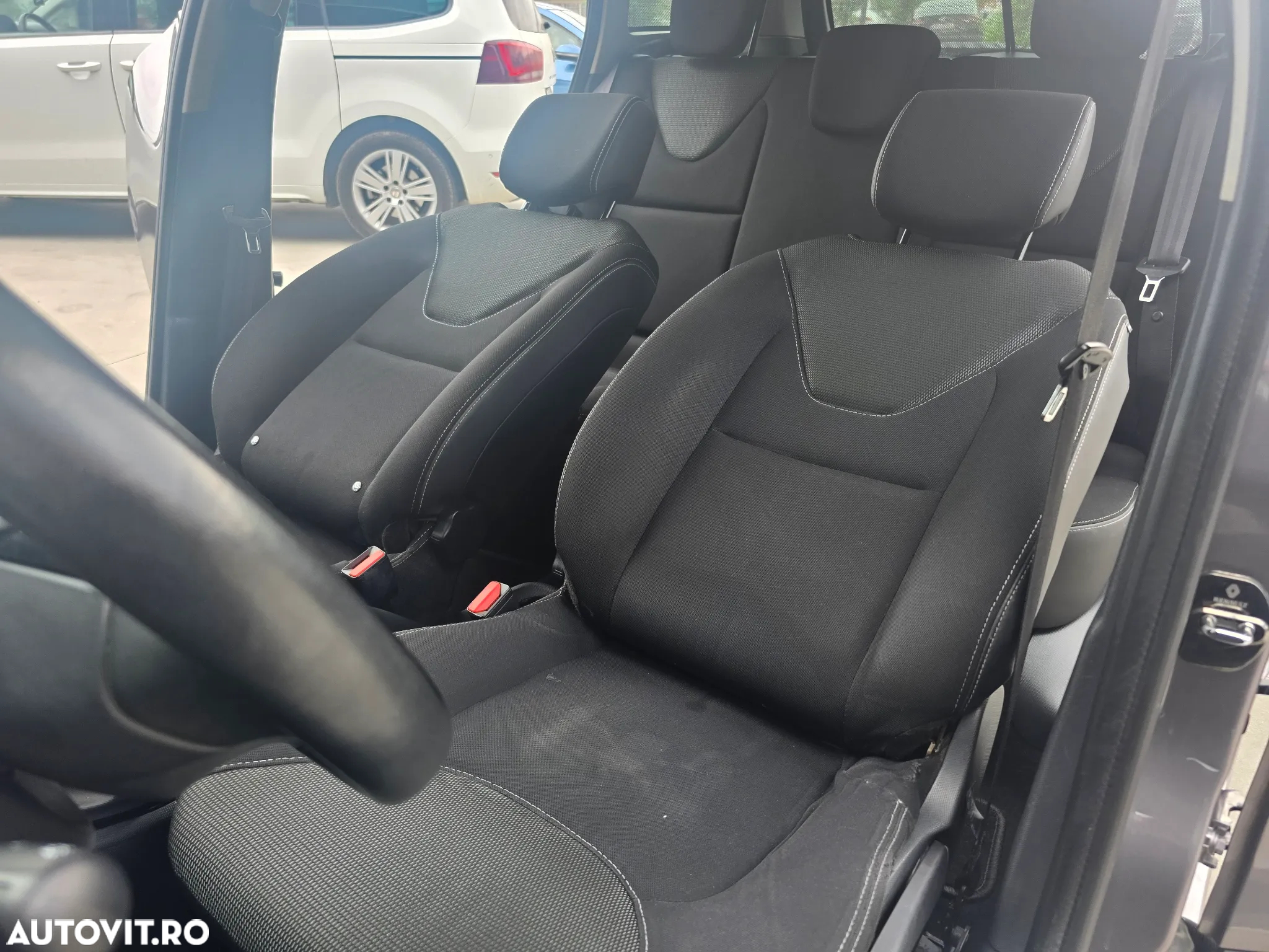 Renault Clio dCi 90 Dynamique - 17