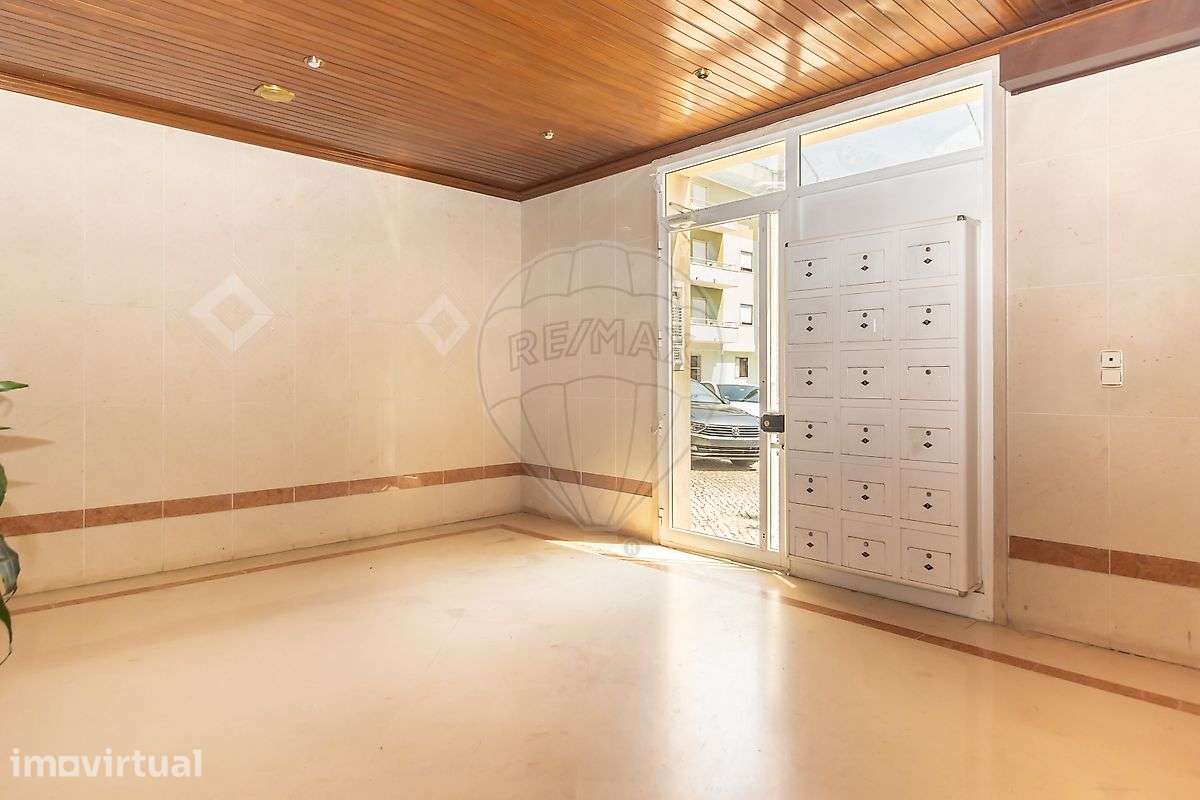 Apartamento T2 para venda - Grande imagem: 3/37