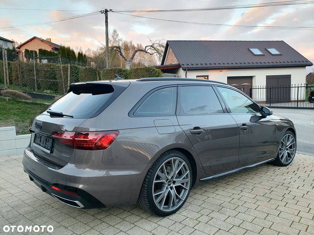 Audi A4 Avant 40 TDI quattro S tronic S line - 3