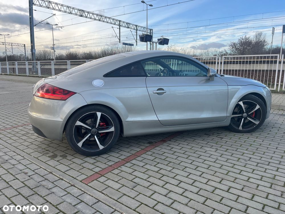 Audi TT Coupé - 7