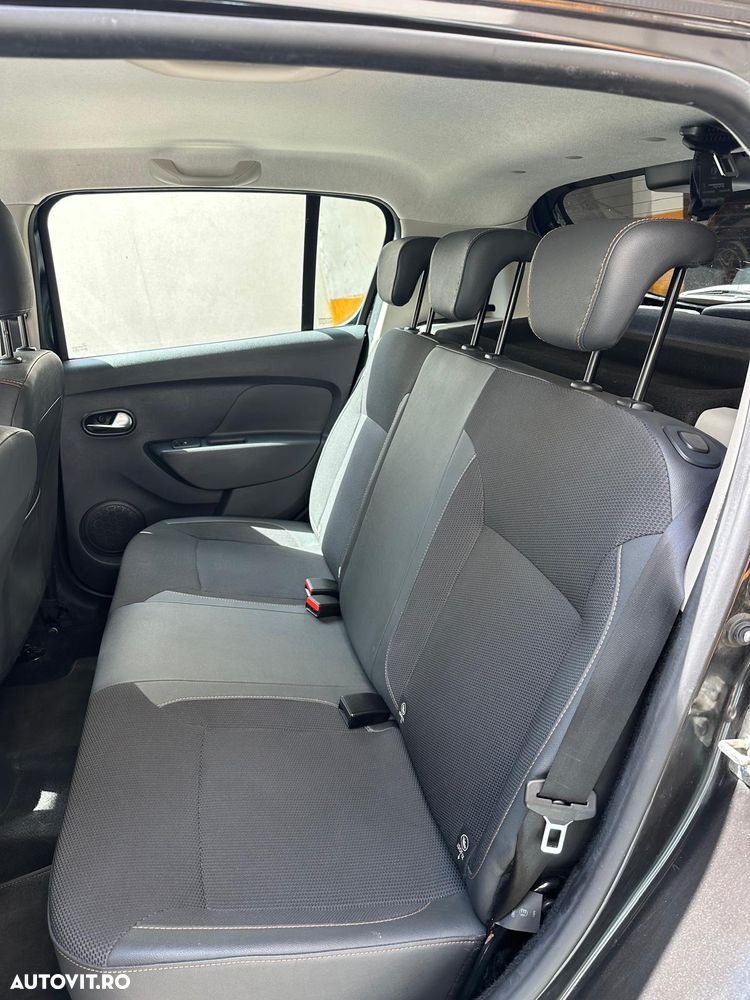 Dacia Sandero Stepway TCe 90 (S&S) Celebration - 14