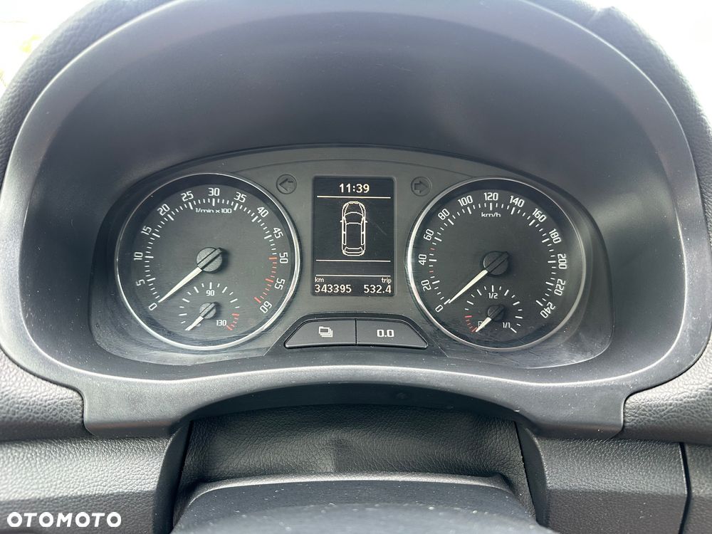 Skoda Fabia 1.6 TDI DPF Sportline - 13