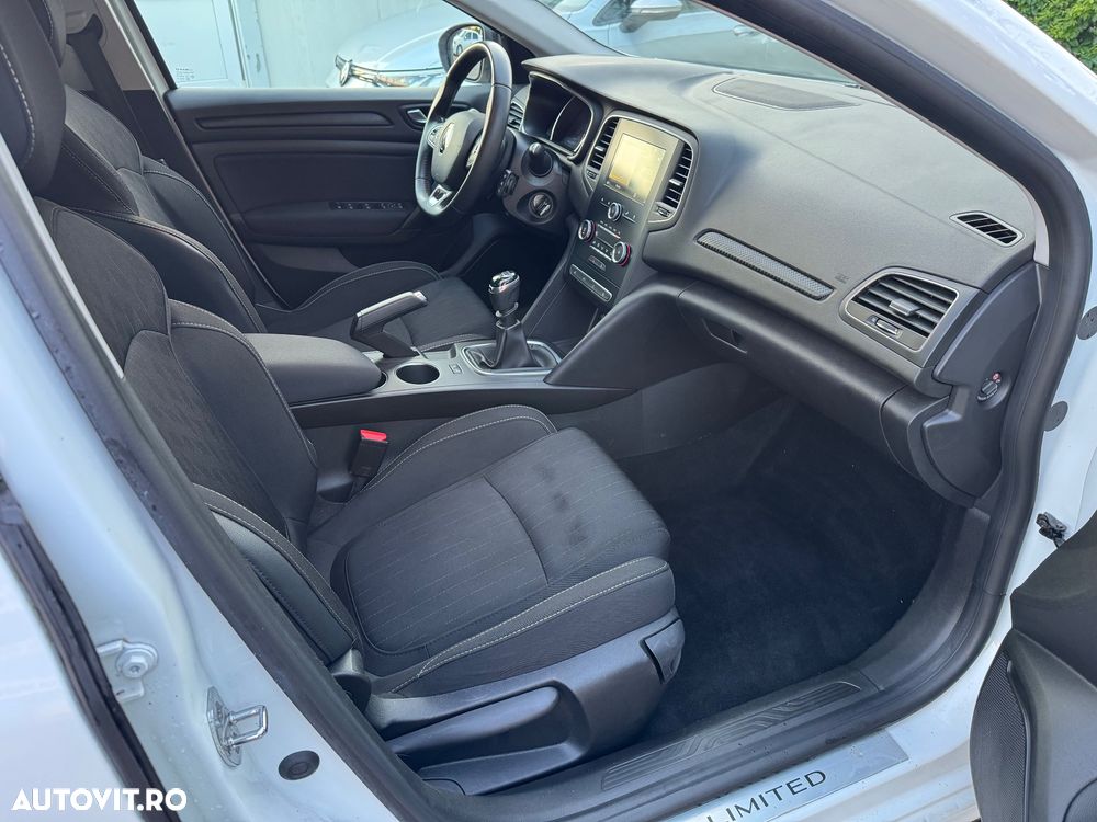 Renault Megane BLUE dCi Limited - 27