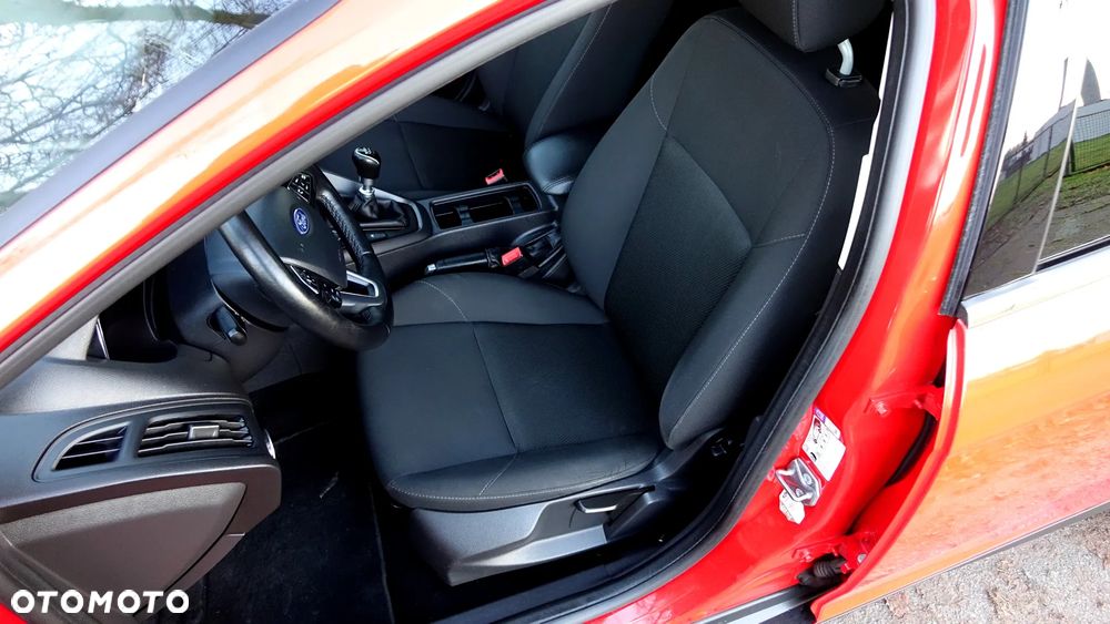 Ford Focus SW - 6
