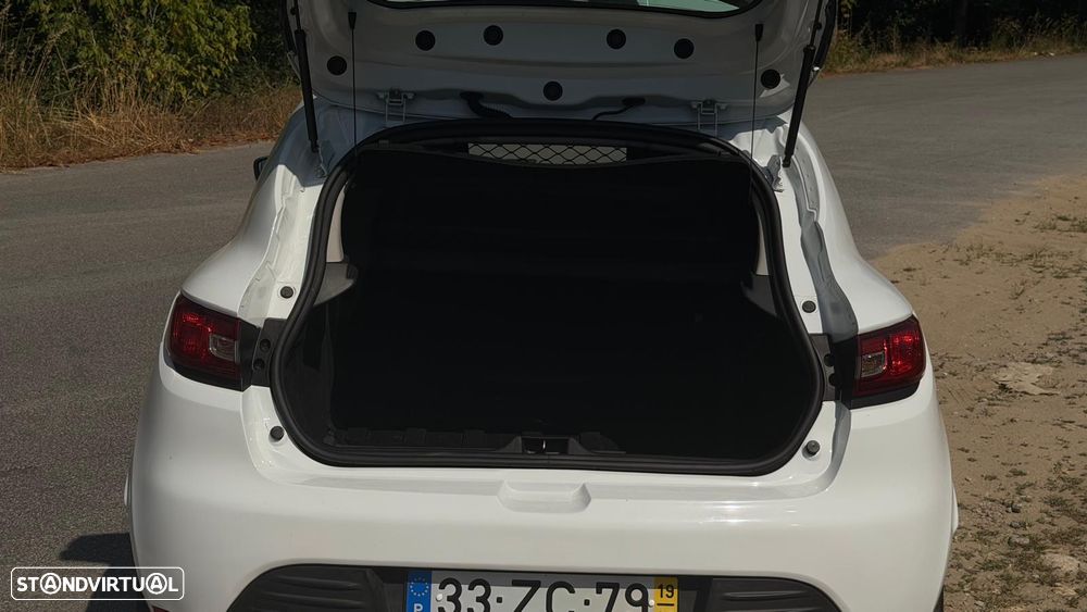 Renault Clio 1.5 dCi Zen - 23