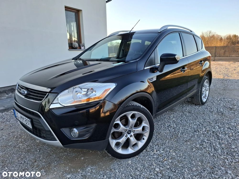 Ford Kuga 2.0 TDCi 2x4 Titanium - 1