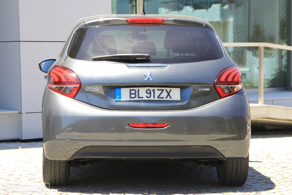 Peugeot 208 1.2 PureTech Style - 4