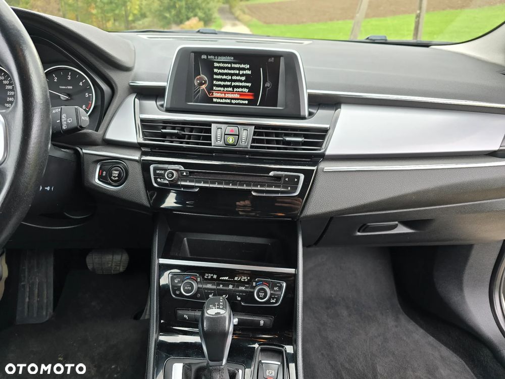 BMW Seria 2 218d Sport-Aut - 2