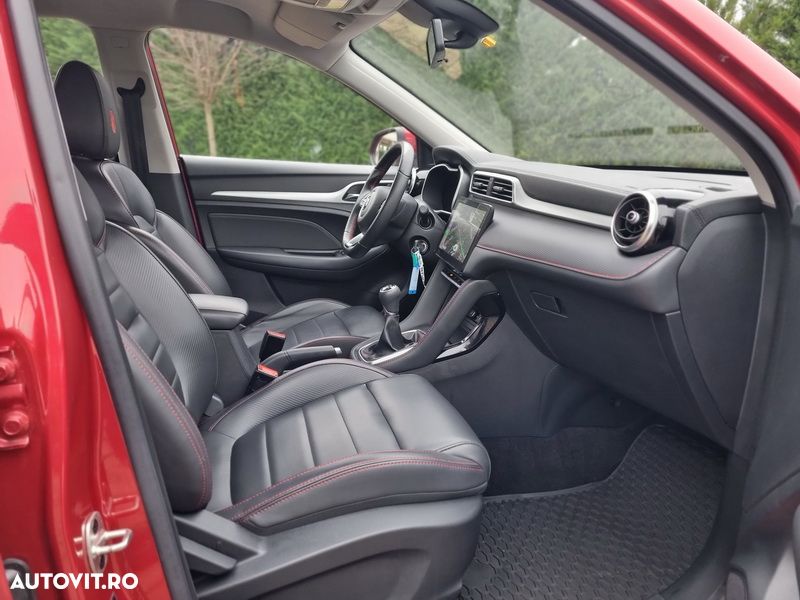 MG ZS ICE 1.5 VTI-tech Luxury - 12