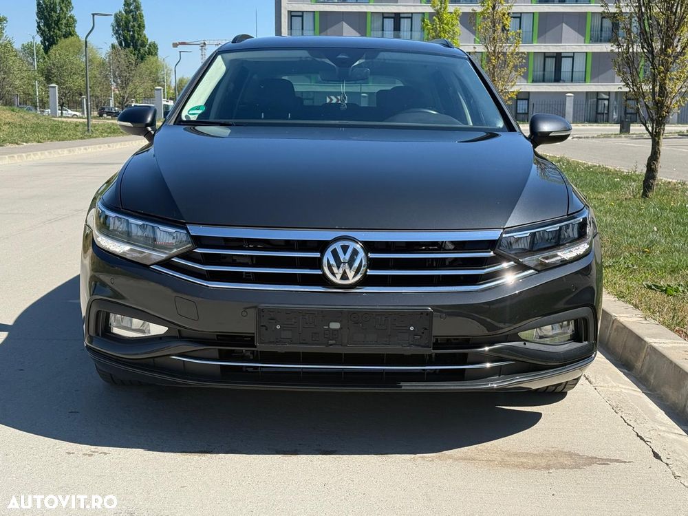 Volkswagen Passat 2.0 TDI SCR DSG Comfortline - 9