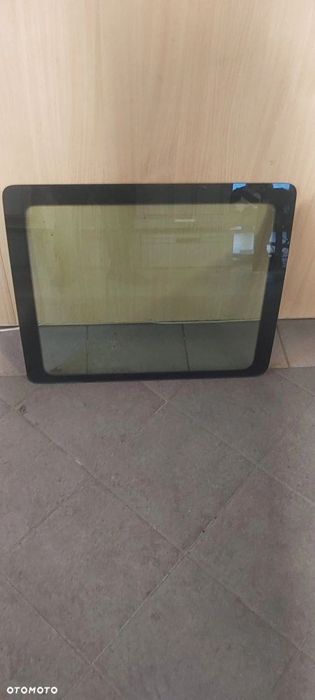 Szyba drzwi bocznych vw t5 t6 dopell lewa .prawa - 1