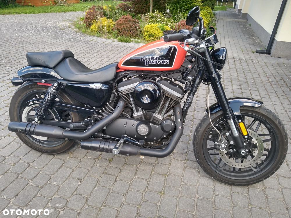 Harley-Davidson Sportster Custom 1200C - 12
