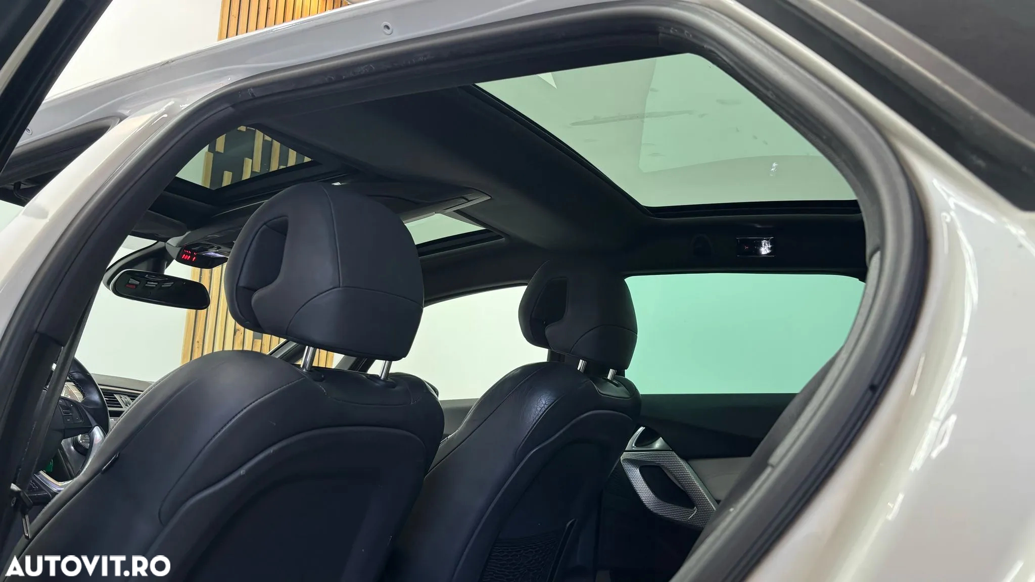Citroën DS5 HDi 165 Aut. SportChic - 6
