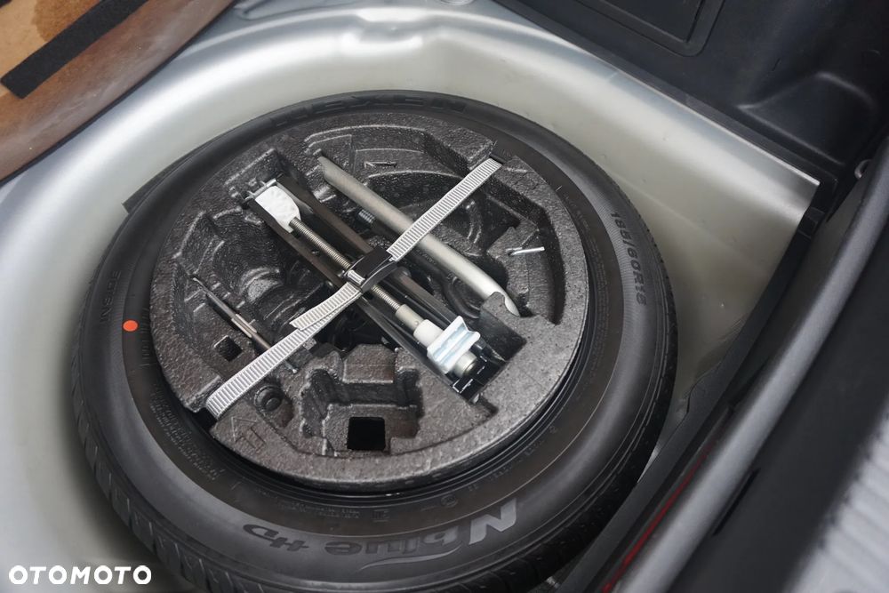 Skoda RAPID Spb 1.0 TSI Ambition - 8