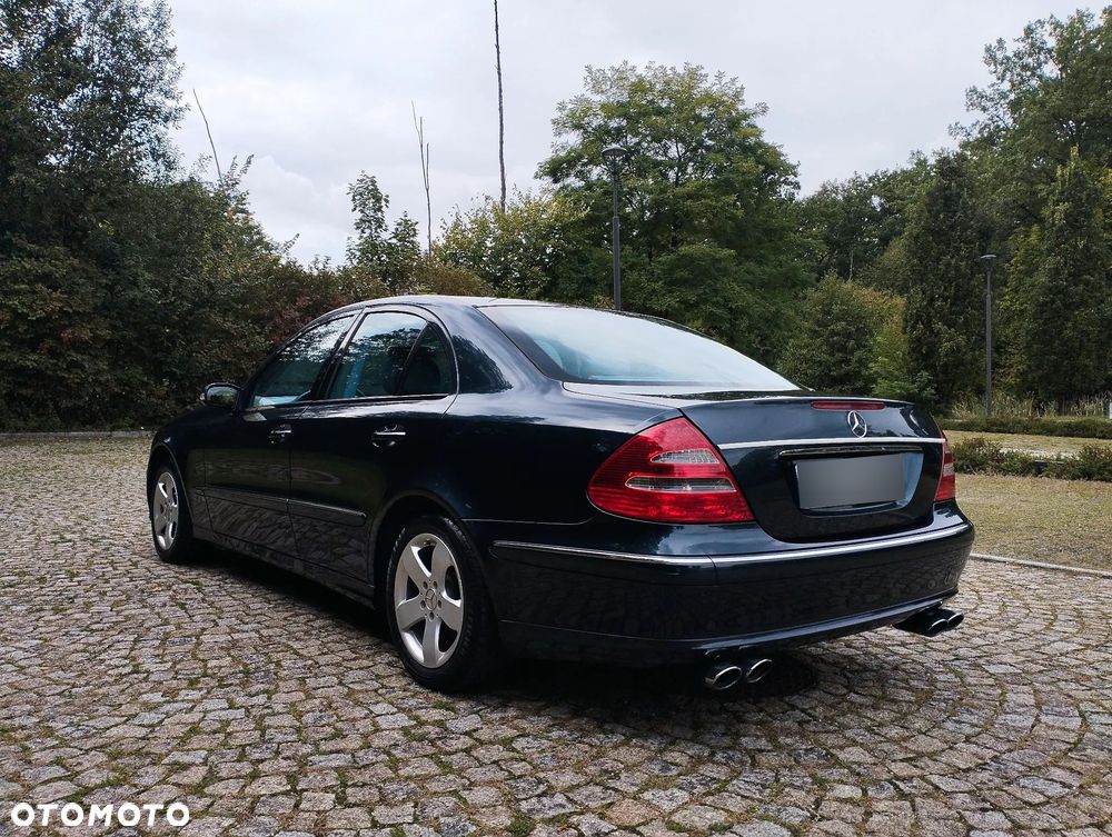 Mercedes-Benz Klasa E 200 Kompressor Avantgarde Sport Edition - 5