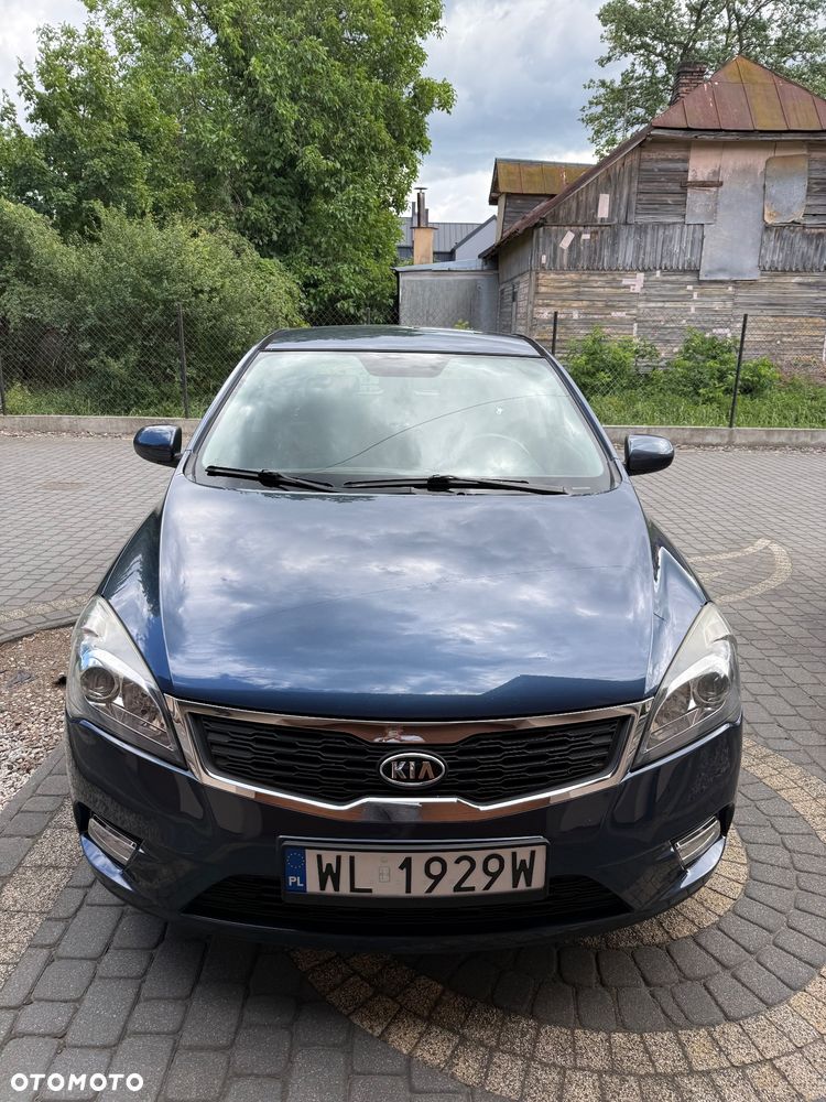 Kia Ceed - 2
