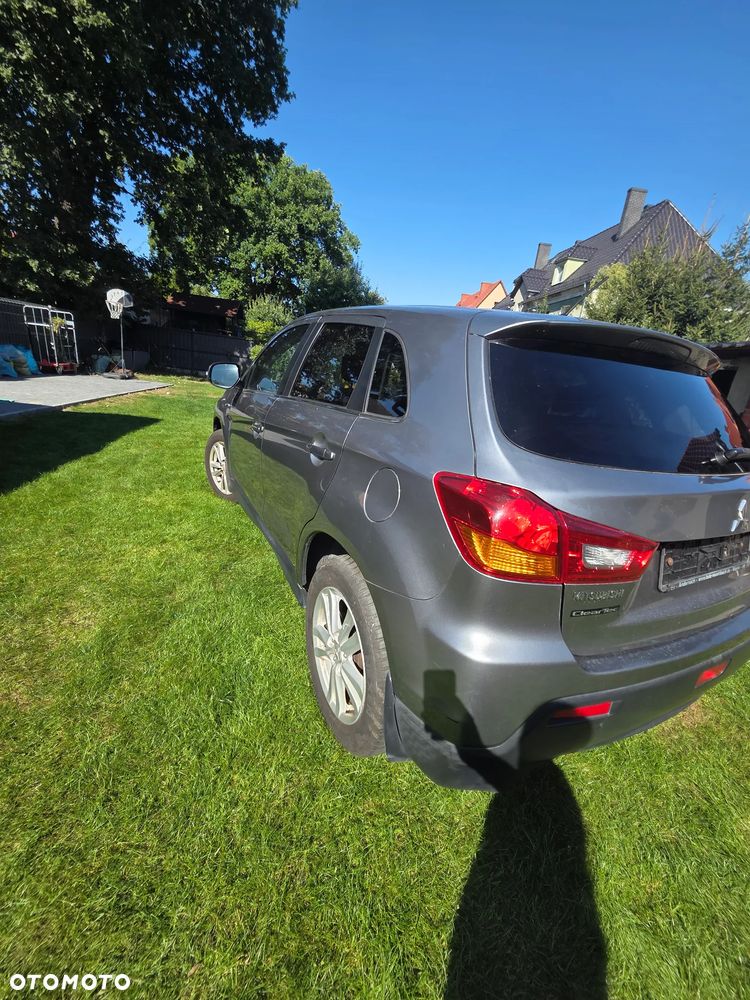 Mitsubishi ASX 1.8 DID Inform - 12