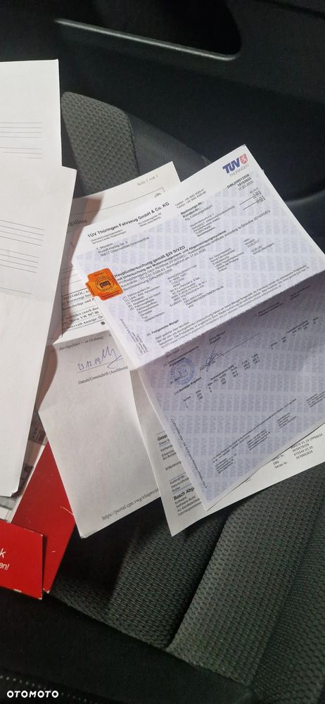 Volkswagen Golf 2.0 TDI (BlueMotion Technology) Comfortline - 25