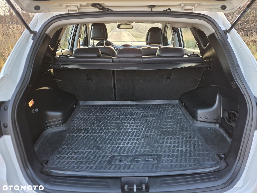 Hyundai ix35 - 12