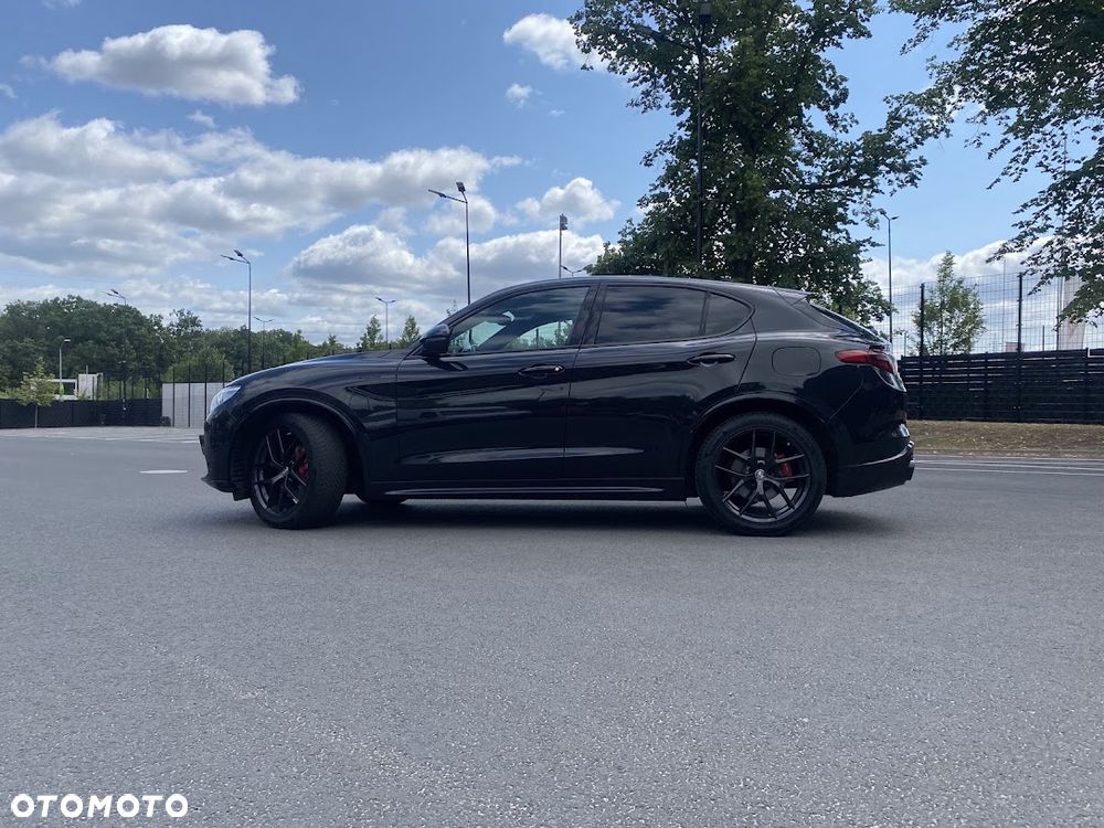 Alfa Romeo Stelvio 2.0 Turbo Veloce Q4 - 18