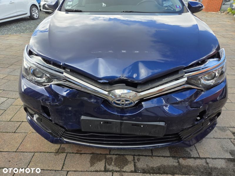 Toyota Auris 1.8 HSD Luna - 10