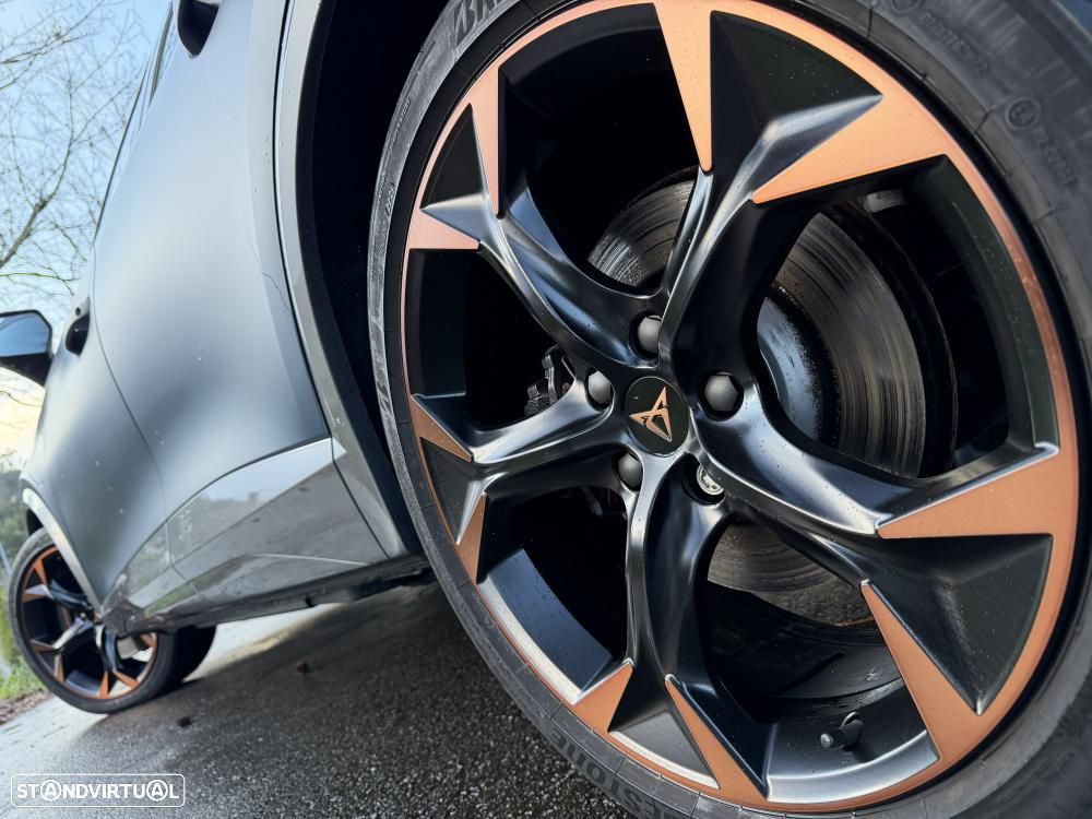 Cupra Formentor 1.4 e-Hybrid DSG VZ - 7