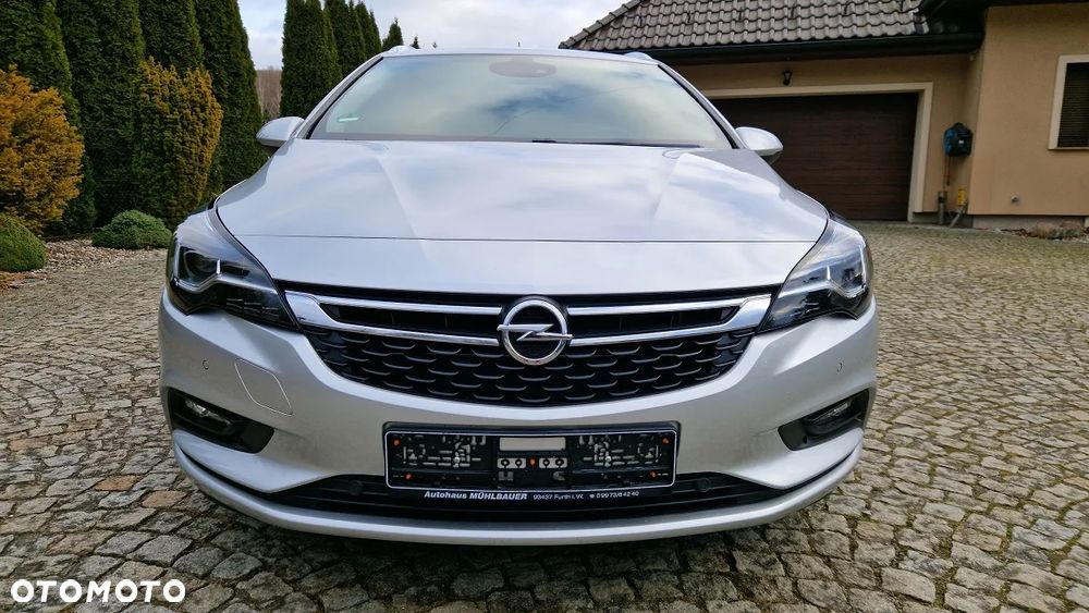 Opel Astra 1.6 BiTurbo D Start/Stop Innovation - 10