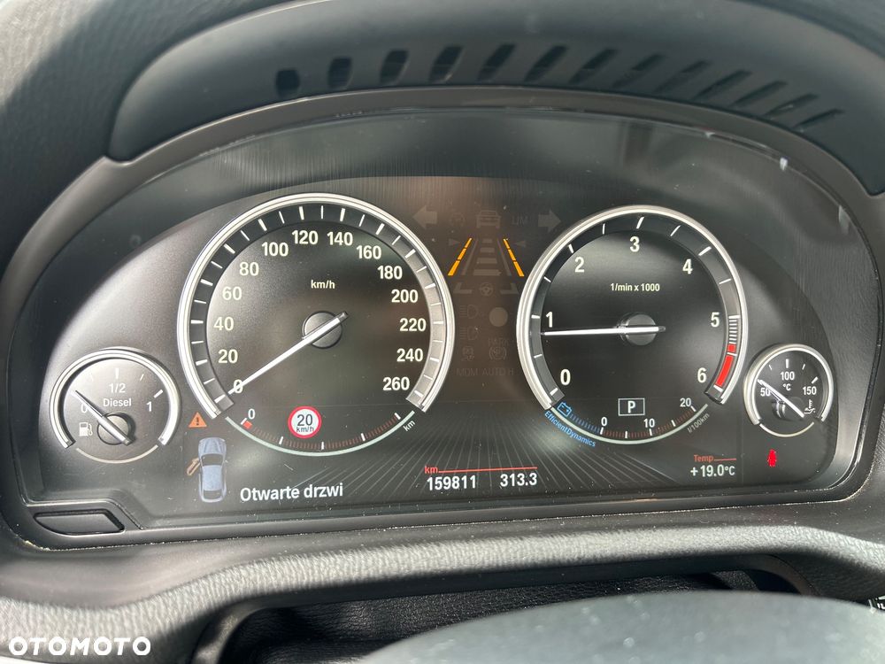 BMW X4 xDrive20d xLine - 34