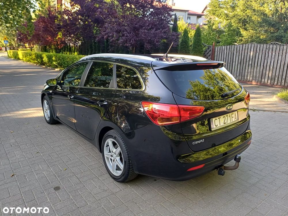 Kia Ceed 1.4 CVVT Attract plus - 13