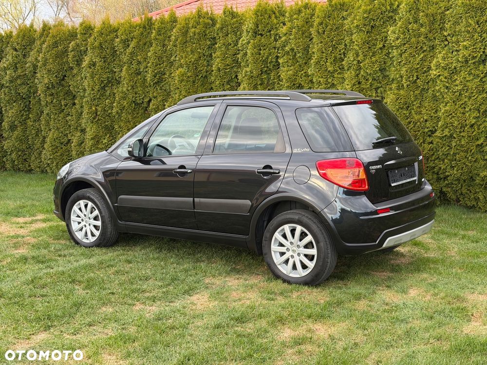 Suzuki SX4 Classic 1.6 VVT 4x4 Style - 5