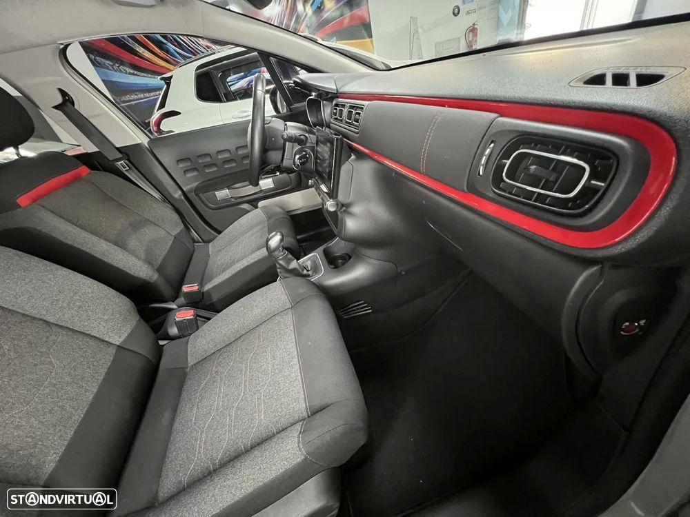 Citroën C3 1.2 PureTech Shine - 11