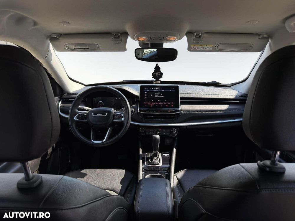 Jeep Compass - 4