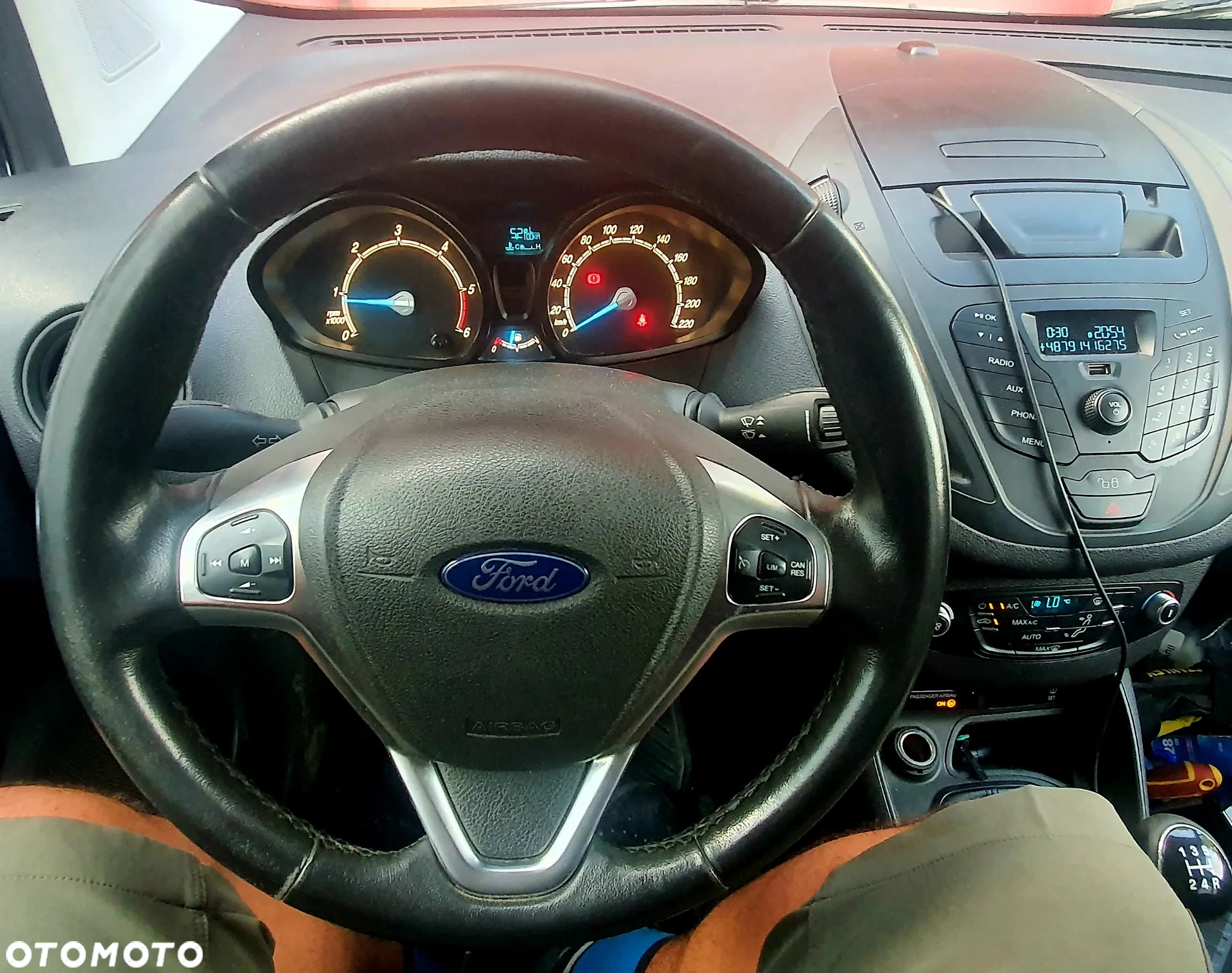 Ford Tourneo Courier 1.5 TDCi Trend - 6