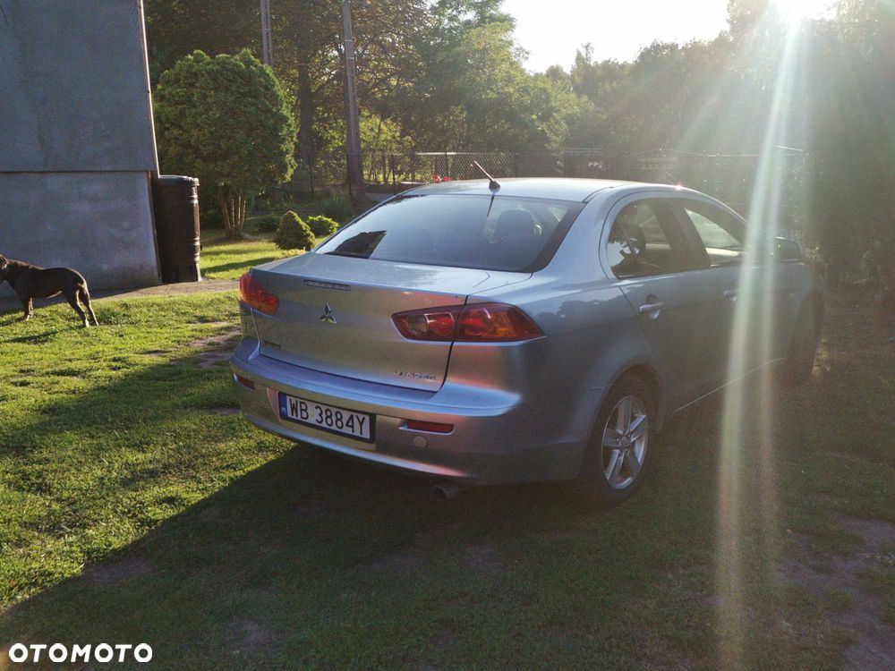 Mitsubishi Lancer - 3