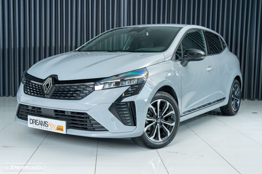 Renault Clio 1.0 TCe Techno Bi-Fuel - 24