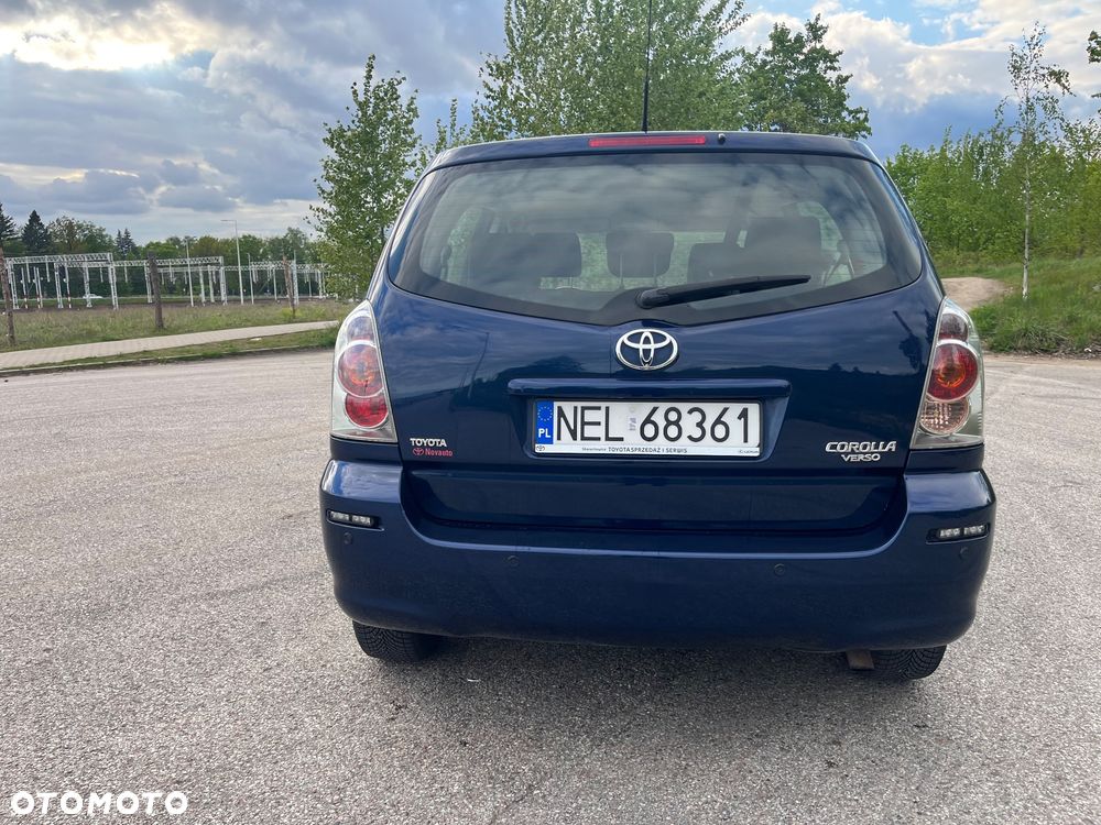 Toyota Corolla Verso 1.8 Prestige - 17