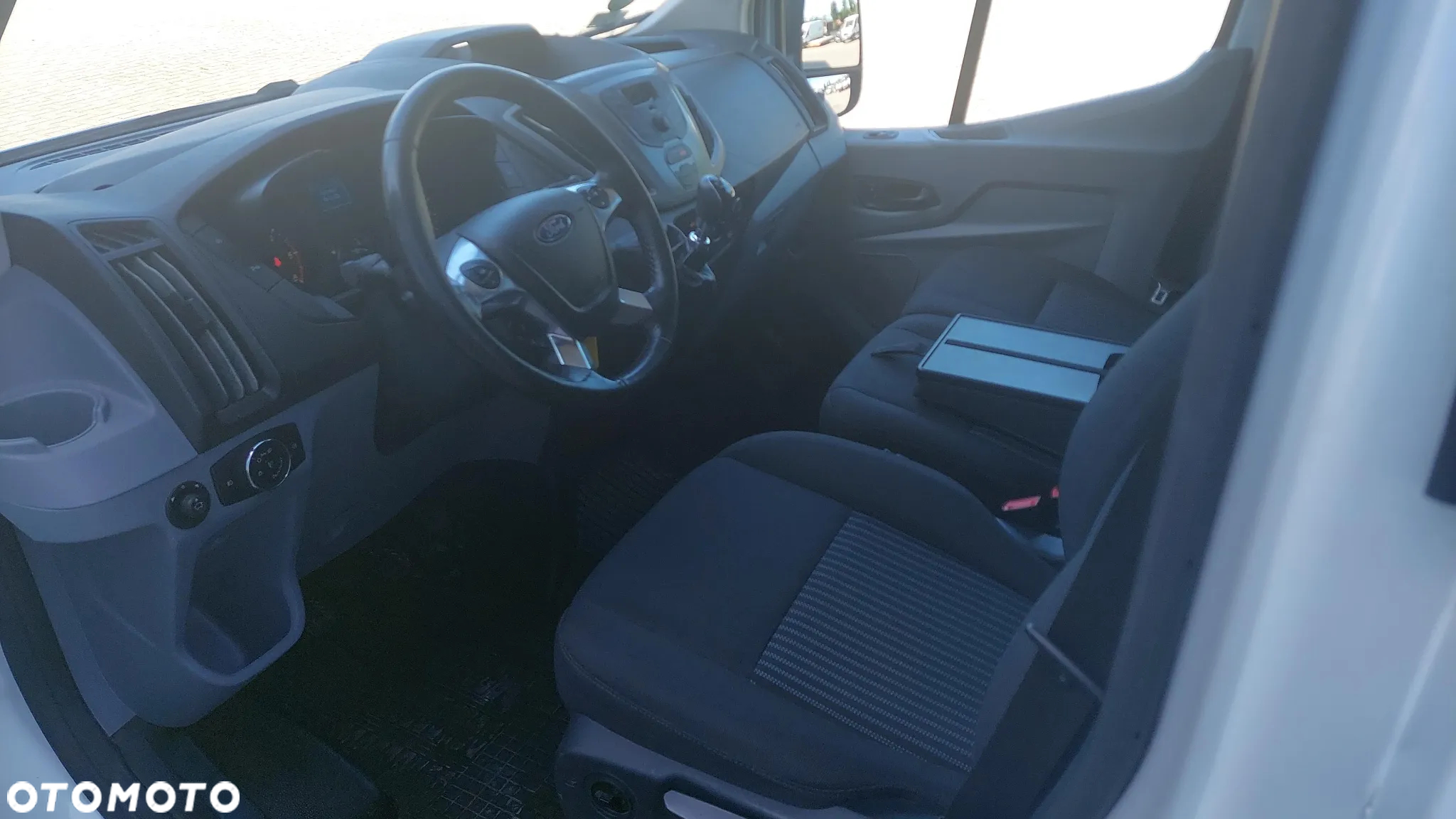 Ford Transit 350 L3H2 Trend - 13