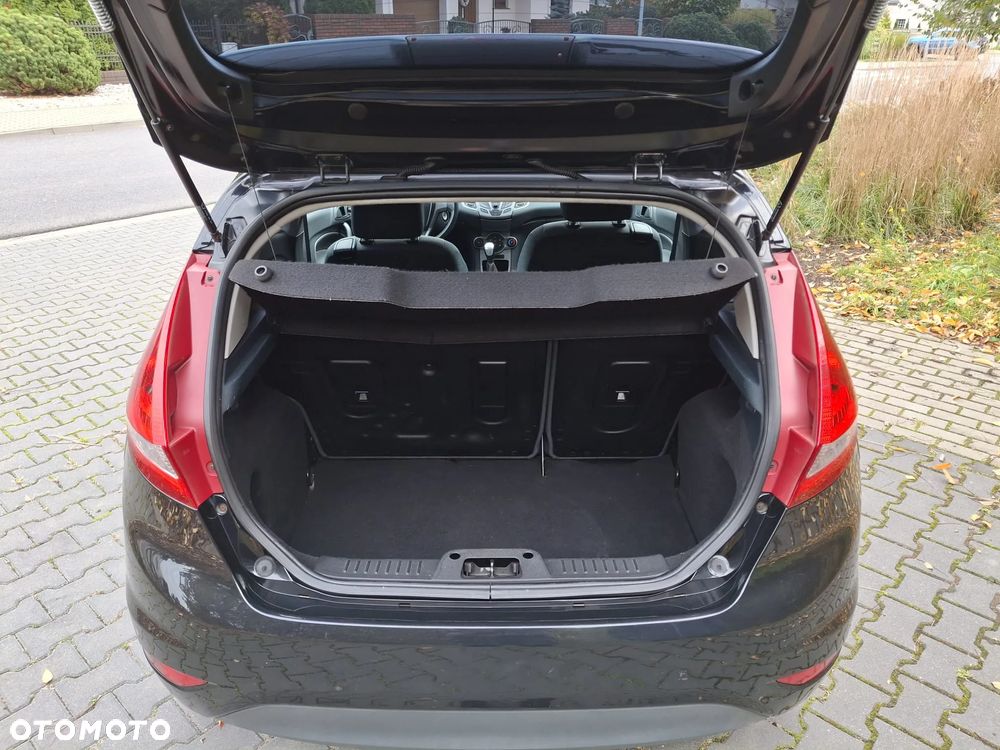 Ford Fiesta 1.25 Titanium EU5 - 14
