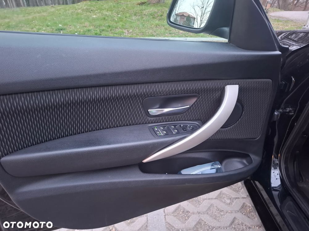 BMW 3GT 318d Advantage - 10