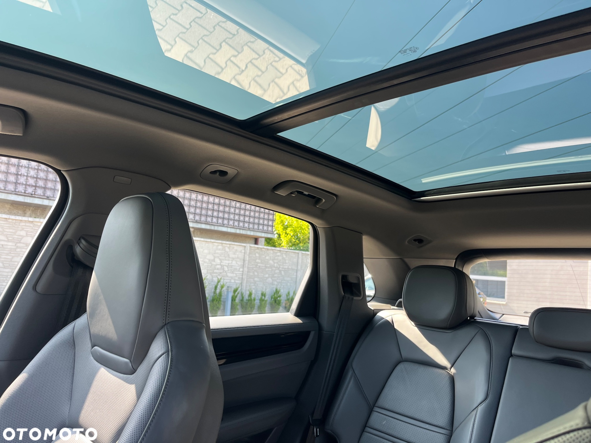 Porsche Cayenne Platinum Edition - 17