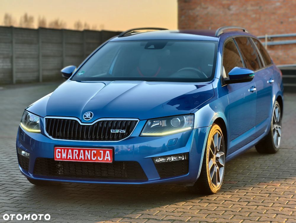 Skoda Octavia 2.0 TDI DSG RS - 1