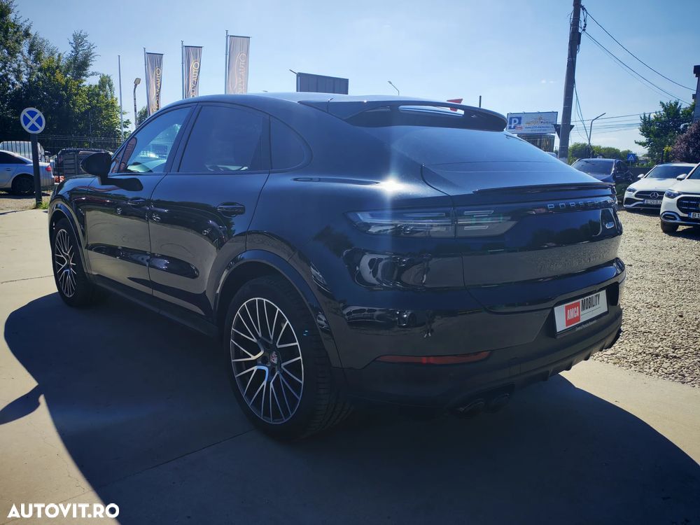 Porsche Cayenne - 5
