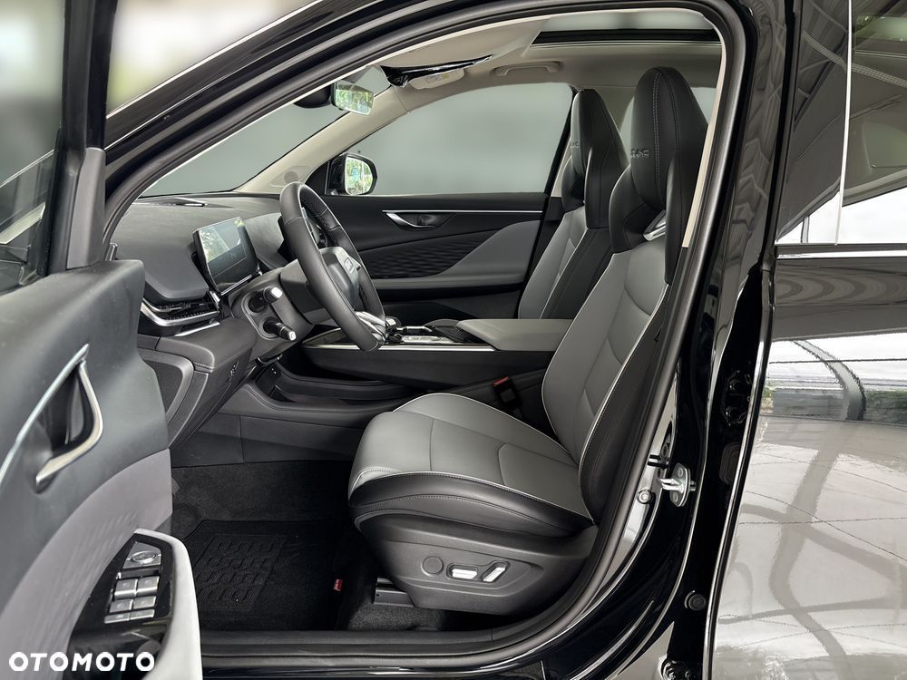BAIC 5 Beijing 1.5T Business DCT - 15