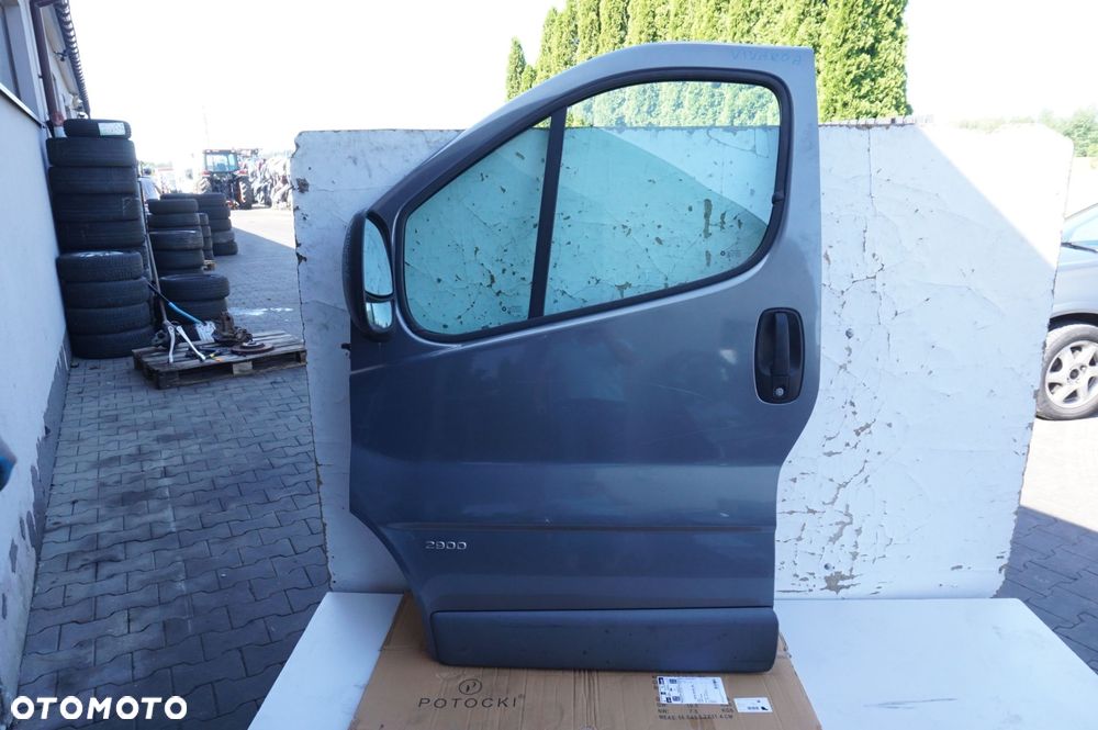 DRZWI LEWY PRZÓD OPEL VIVARO A - 1