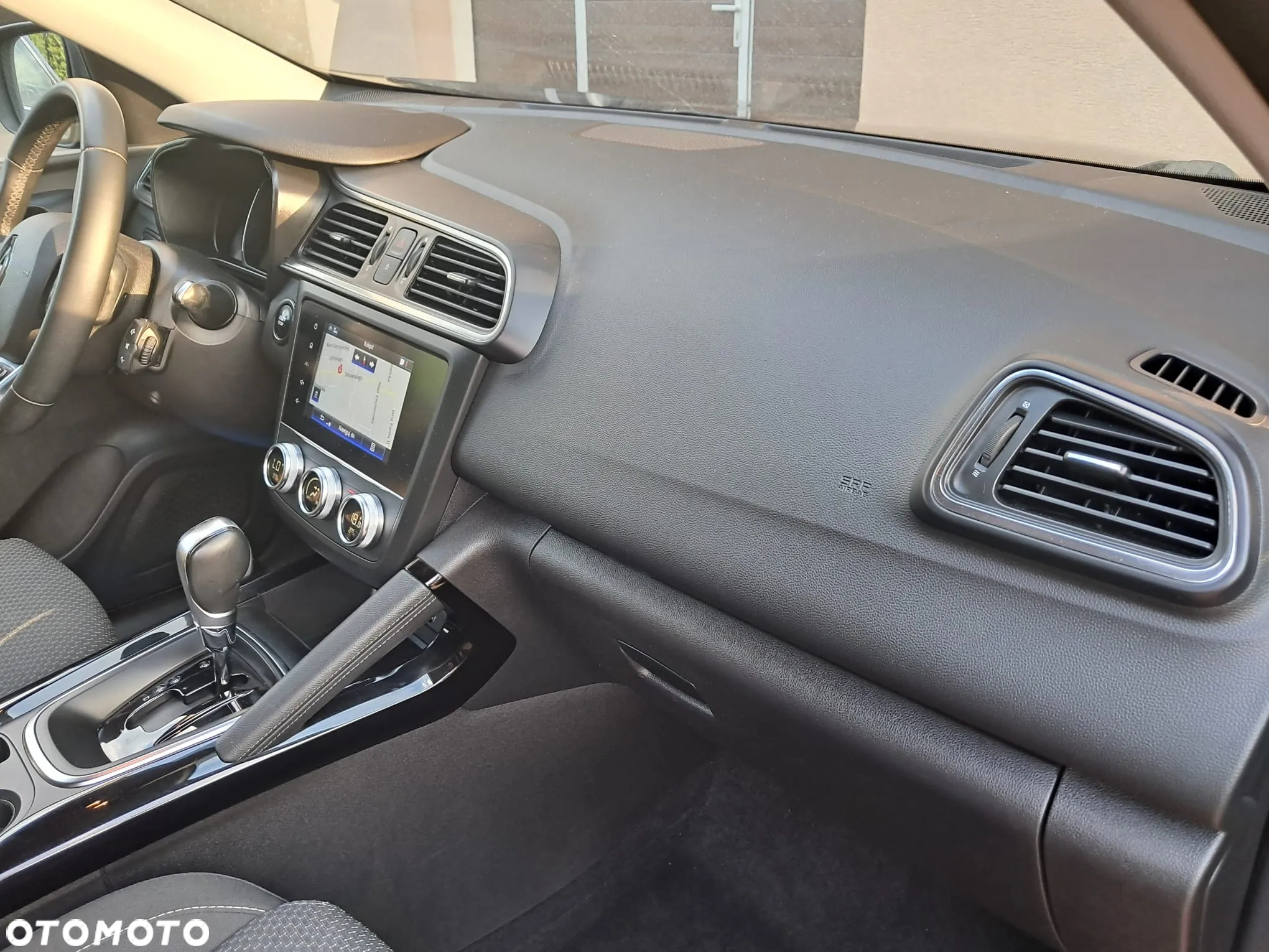 Renault Kadjar BLUE dCi 115 EDC BUSINESS EDITION - 16