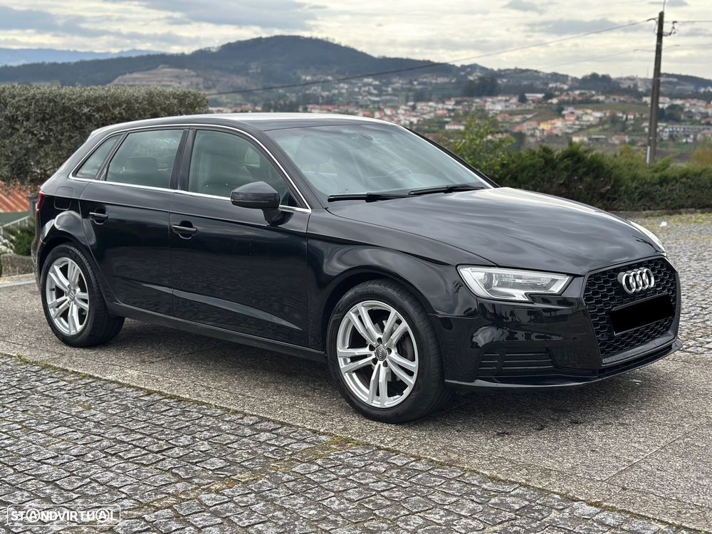 Audi A3 Sportback 1.6 TDI S tronic design - 10