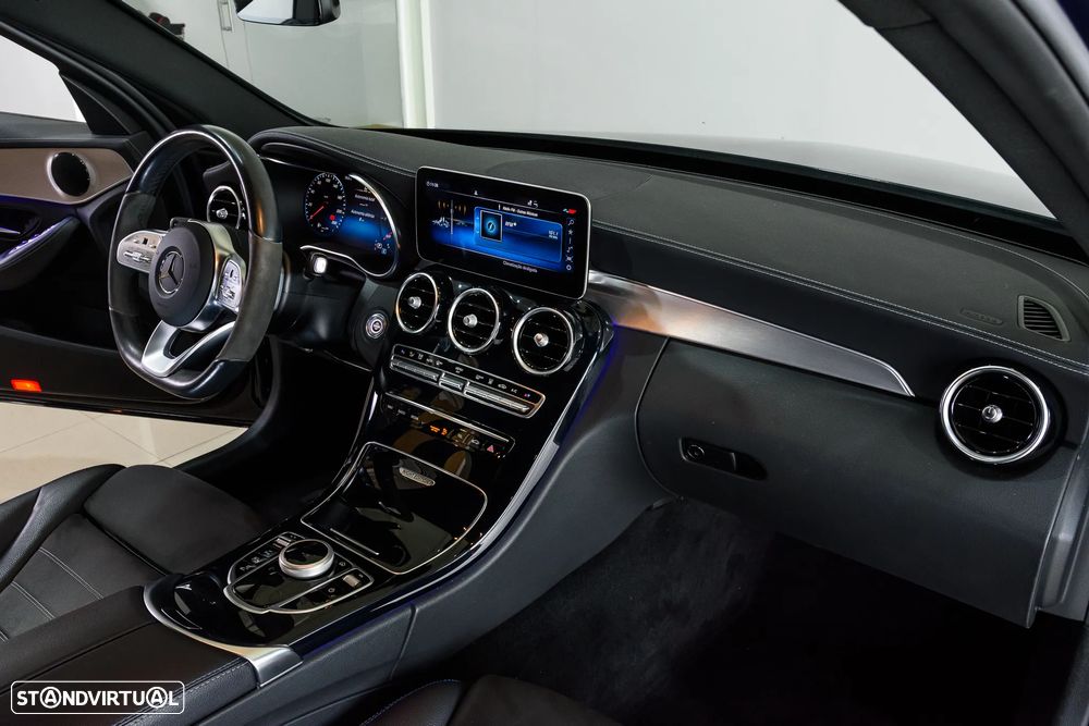 Mercedes-Benz C 300 d AMG Line - 16