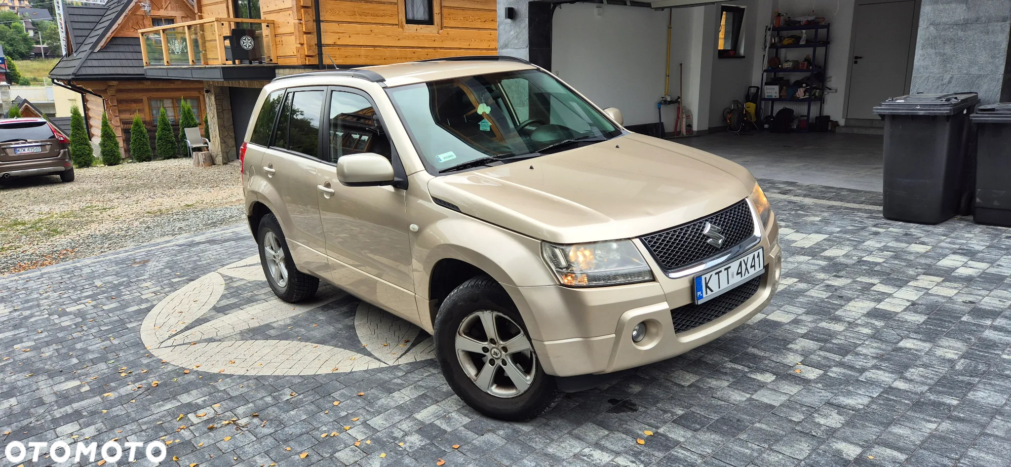 Suzuki Grand Vitara 2.0 - 8
