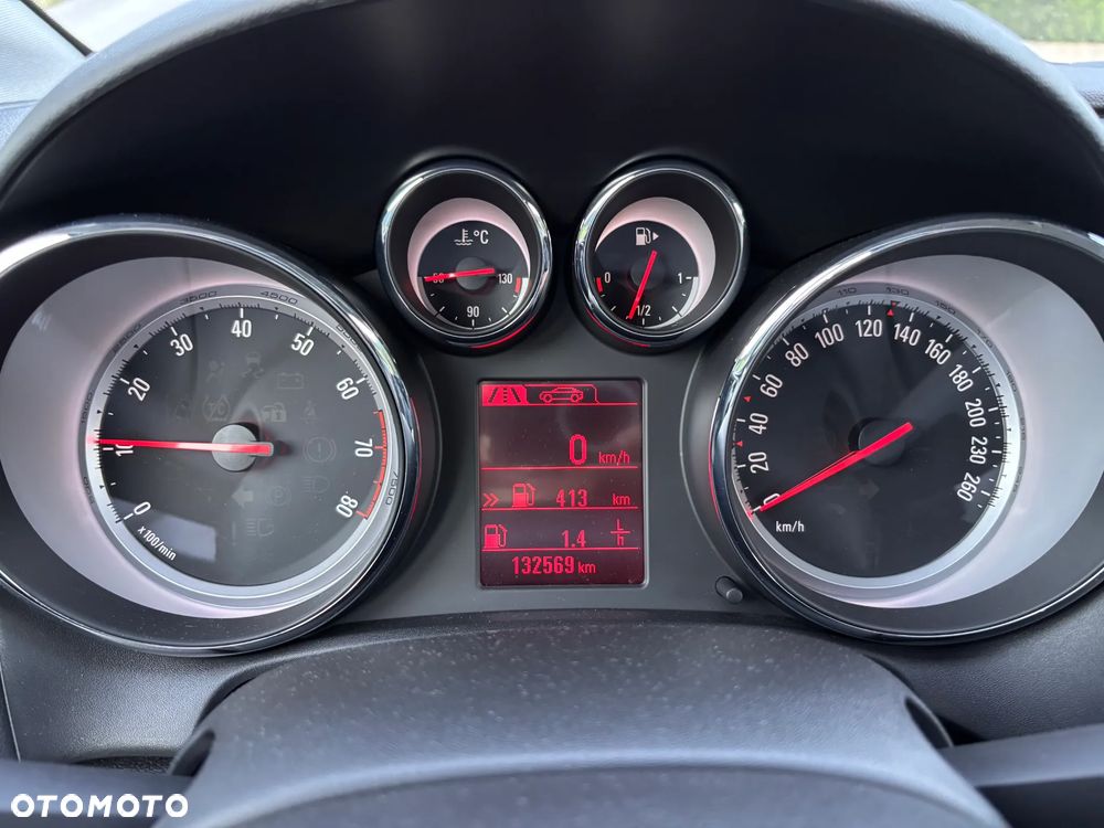 Opel Astra 1.4 T Business - 4