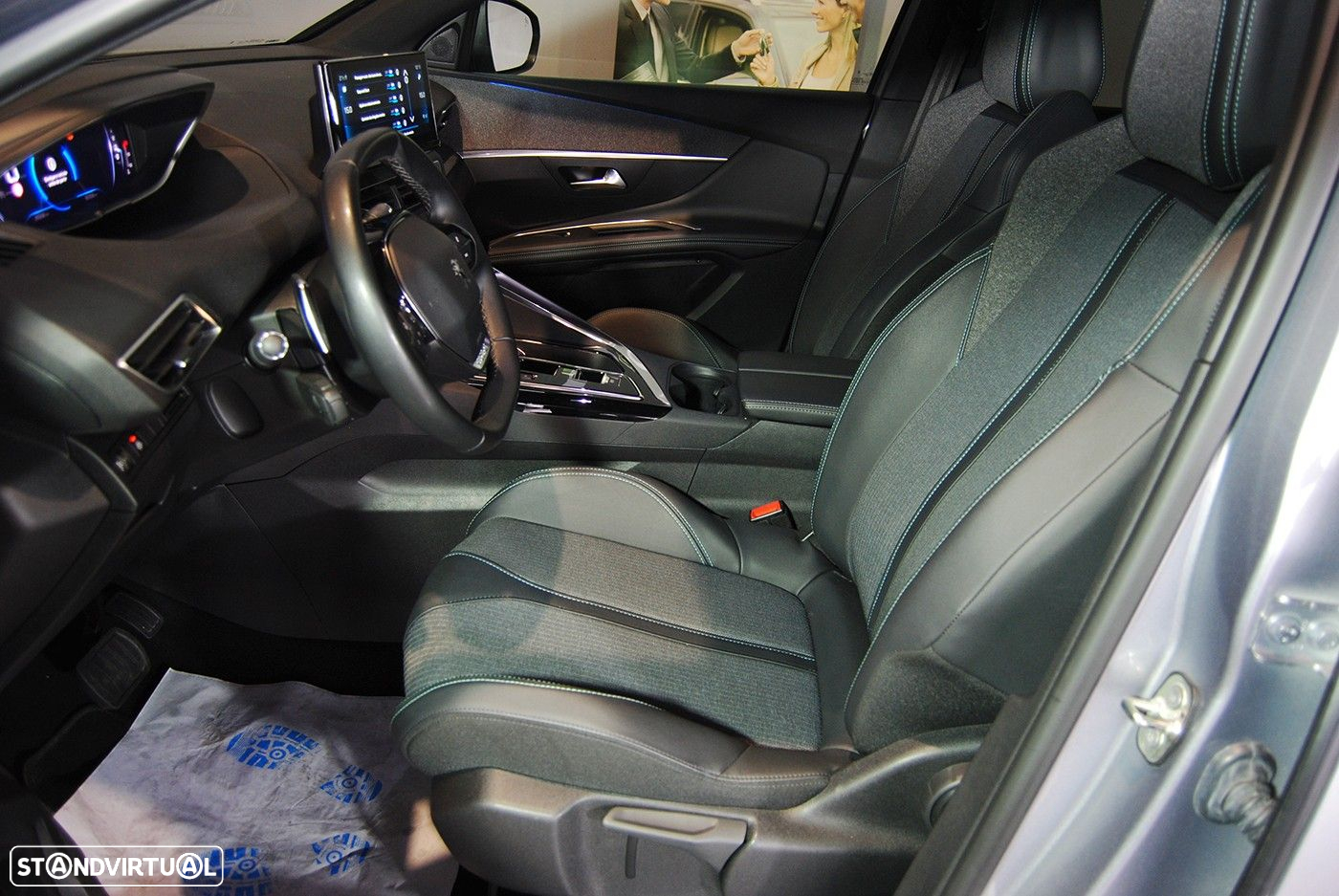 Peugeot 3008 1.5 BlueHDi Allure Pack EAT8 - 16